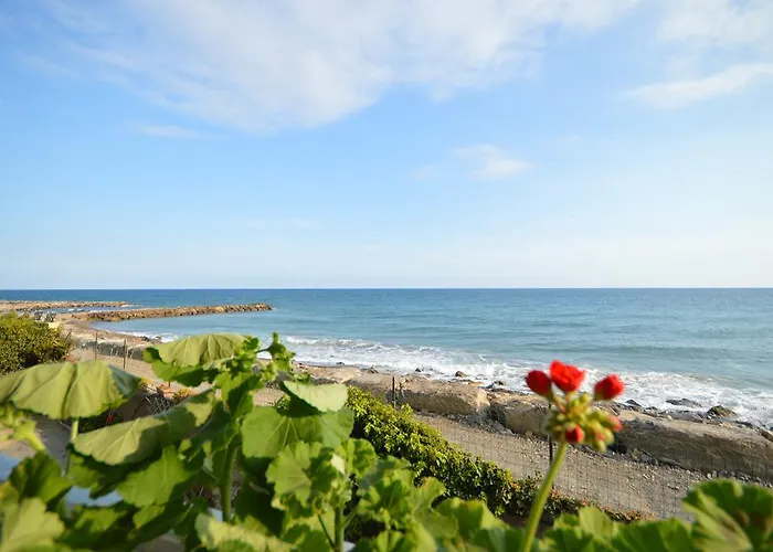 Riva Mare Riva Ligure